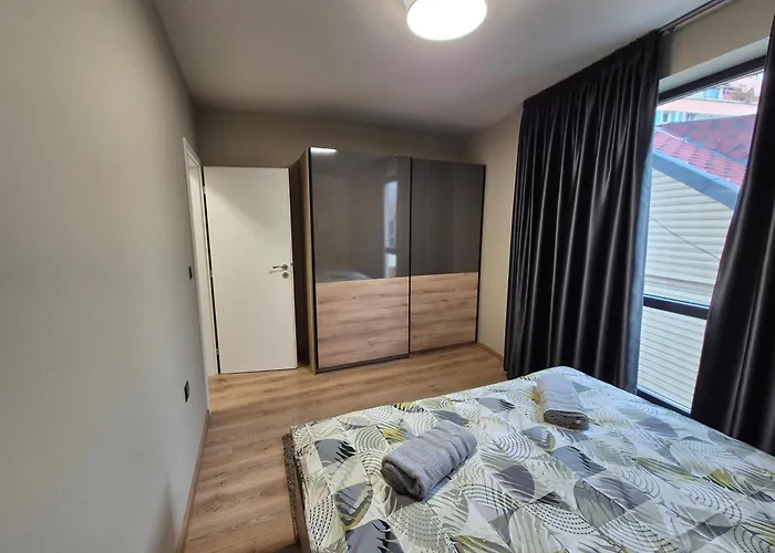 公寓 Supersonicondo 4 *