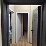 Apartment Supersonicondo 4 *